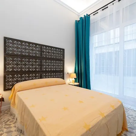 Clero Flat By Invalencia *