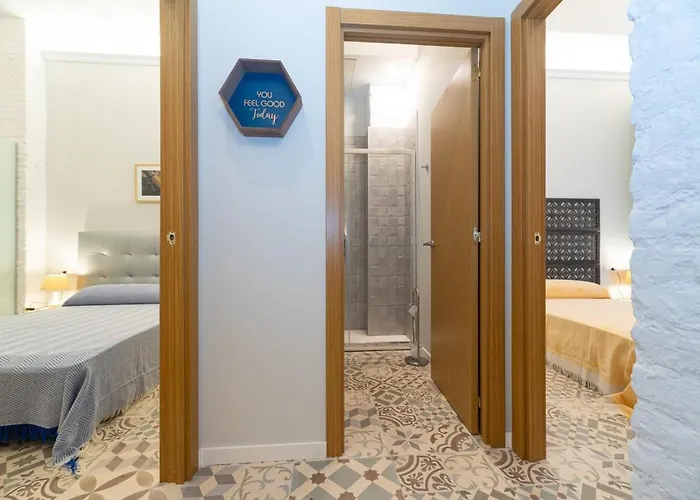 Clero Flat Suite By Invalencia Daire Valensiya