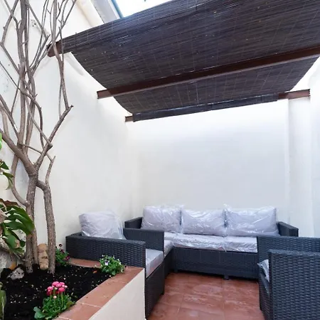 Clero Flat Suite By Invalencia *